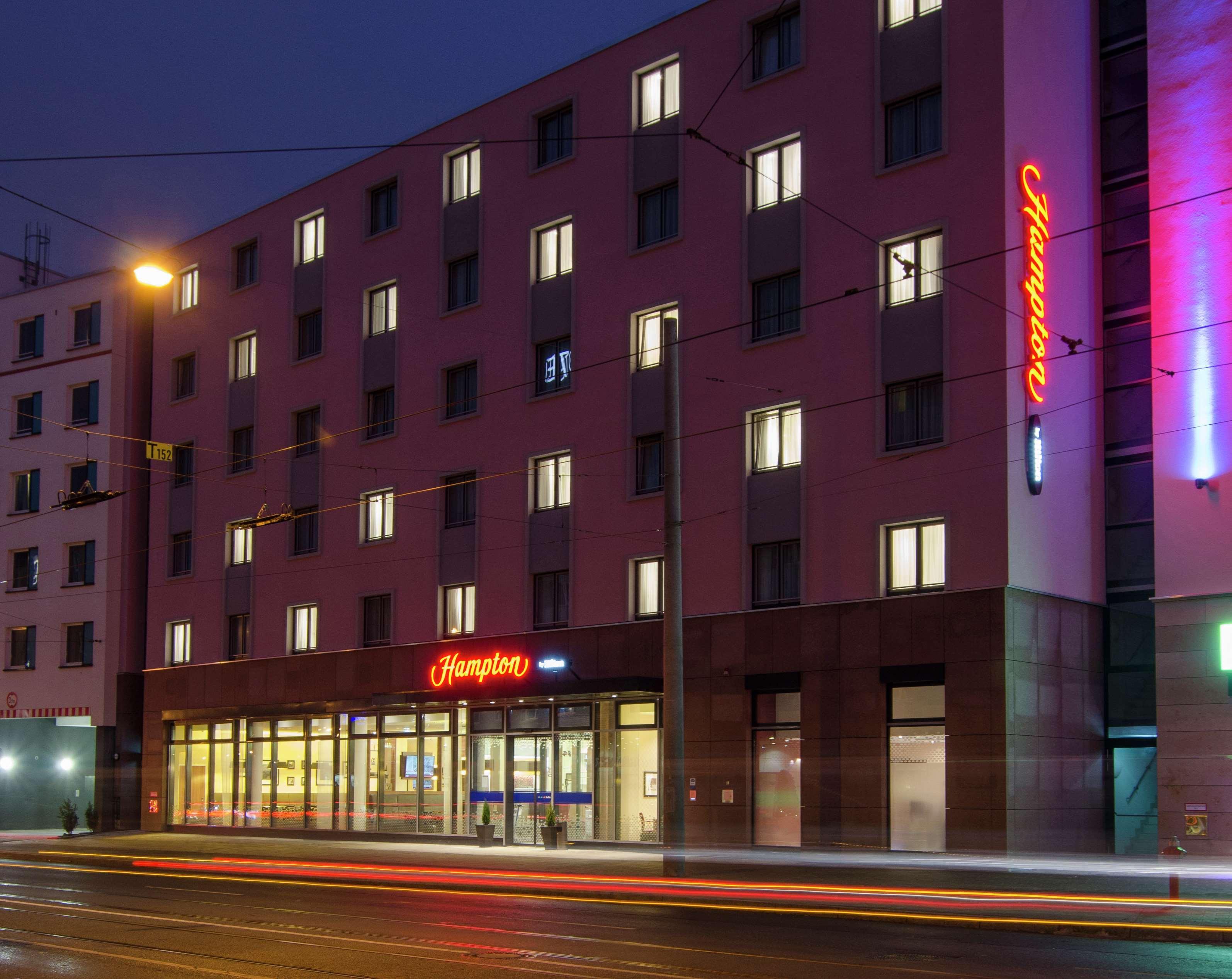 ОТЕЛЬ HAMPTON BY HILTON NUREMBERG CITY CENTRE